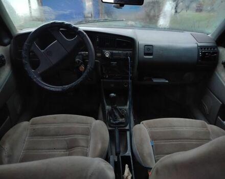 Чорний Фольксваген Пассат, об'ємом двигуна 2 л та пробігом 350 тис. км за 1000 $, фото 6 на Automoto.ua