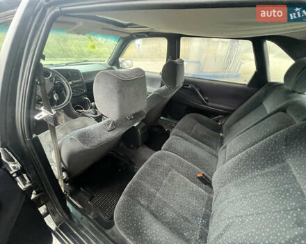 Черный Фольксваген Пассат, объемом двигателя 1.98 л и пробегом 300 тыс. км за 2300 $, фото 9 на Automoto.ua