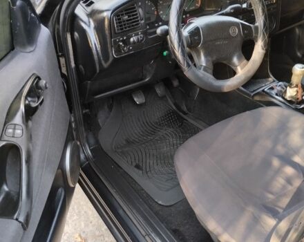 Черный Фольксваген Пассат, объемом двигателя 0 л и пробегом 300 тыс. км за 2150 $, фото 6 на Automoto.ua