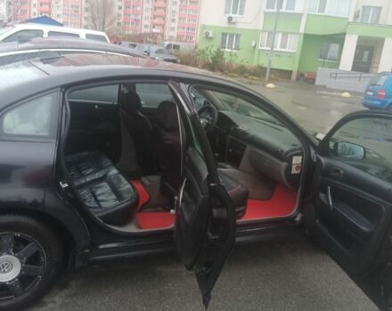 Чорний Фольксваген Пассат, об'ємом двигуна 1.6 л та пробігом 400 тис. км за 2200 $, фото 1 на Automoto.ua