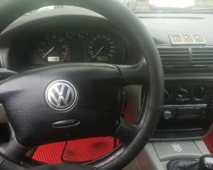 Чорний Фольксваген Пассат, об'ємом двигуна 1.6 л та пробігом 400 тис. км за 2200 $, фото 7 на Automoto.ua