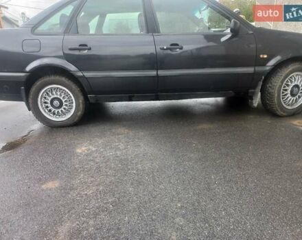 Чорний Фольксваген Пассат, об'ємом двигуна 1.8 л та пробігом 400 тис. км за 2250 $, фото 4 на Automoto.ua