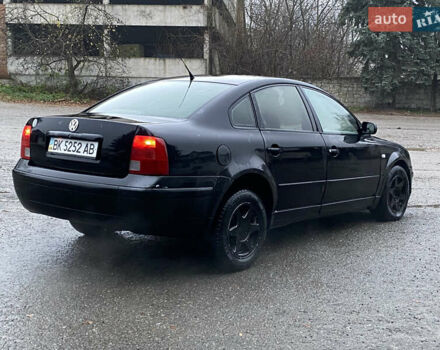 Чорний Фольксваген Пассат, об'ємом двигуна 1.6 л та пробігом 350 тис. км за 2000 $, фото 14 на Automoto.ua
