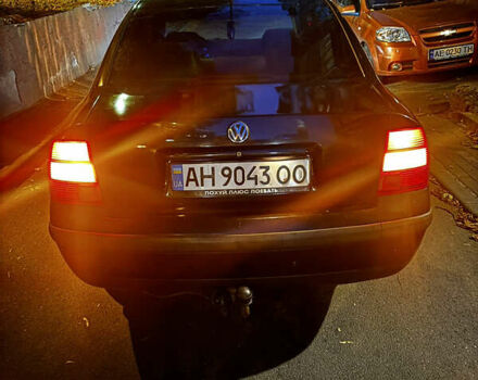 Чорний Фольксваген Пассат, об'ємом двигуна 1.8 л та пробігом 360 тис. км за 2250 $, фото 1 на Automoto.ua