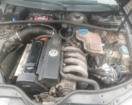 Чорний Фольксваген Пассат, об'ємом двигуна 1.6 л та пробігом 400 тис. км за 2200 $, фото 6 на Automoto.ua