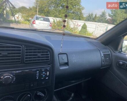 Чорний Фольксваген Пассат, об'ємом двигуна 1.78 л та пробігом 182 тис. км за 3650 $, фото 9 на Automoto.ua