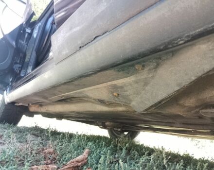 Черный Фольксваген Пассат, объемом двигателя 1.6 л и пробегом 199 тыс. км за 2500 $, фото 13 на Automoto.ua