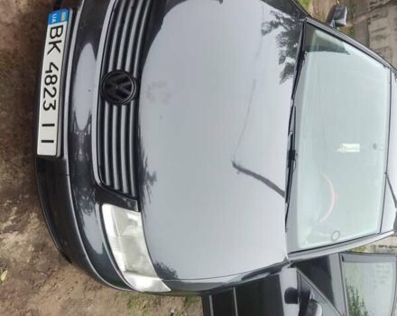 Черный Фольксваген Пассат, объемом двигателя 1.78 л и пробегом 260 тыс. км за 3100 $, фото 2 на Automoto.ua