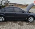Черный Фольксваген Пассат, объемом двигателя 1.6 л и пробегом 300 тыс. км за 2200 $, фото 1 на Automoto.ua