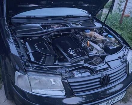 Черный Фольксваген Пассат, объемом двигателя 1.78 л и пробегом 260 тыс. км за 3100 $, фото 7 на Automoto.ua