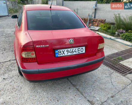 Черный Фольксваген Пассат, объемом двигателя 1.6 л и пробегом 415 тыс. км за 2400 $, фото 2 на Automoto.ua