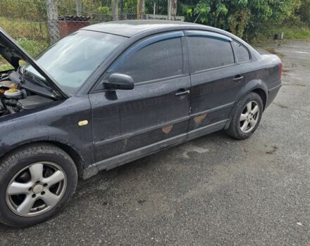 Черный Фольксваген Пассат, объемом двигателя 1.8 л и пробегом 440 тыс. км за 2038 $, фото 6 на Automoto.ua