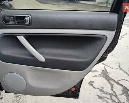 Черный Фольксваген Пассат, объемом двигателя 1.78 л и пробегом 520 тыс. км за 4200 $, фото 8 на Automoto.ua