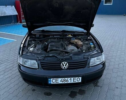 Черный Фольксваген Пассат, объемом двигателя 1.8 л и пробегом 340 тыс. км за 3200 $, фото 5 на Automoto.ua