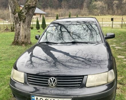 Черный Фольксваген Пассат, объемом двигателя 1.8 л и пробегом 3 тыс. км за 2500 $, фото 3 на Automoto.ua