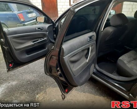 Черный Фольксваген Пассат, объемом двигателя 1.6 л и пробегом 390 тыс. км за 2999 $, фото 3 на Automoto.ua