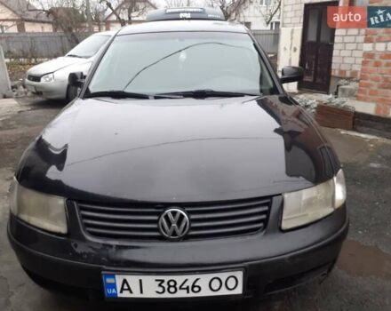 Черный Фольксваген Пассат, объемом двигателя 1.6 л и пробегом 390 тыс. км за 2999 $, фото 14 на Automoto.ua