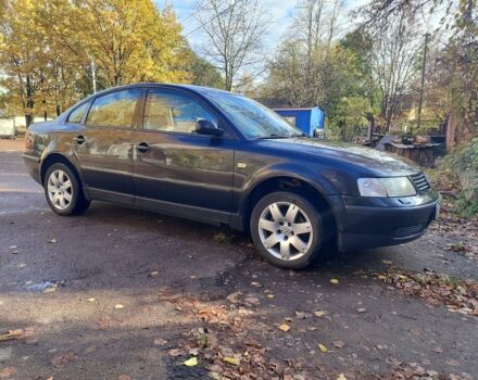 Черный Фольксваген Пассат, объемом двигателя 1.9 л и пробегом 365 тыс. км за 3700 $, фото 2 на Automoto.ua