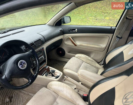 Чорний Фольксваген Пассат, об'ємом двигуна 1.78 л та пробігом 270 тис. км за 2100 $, фото 6 на Automoto.ua