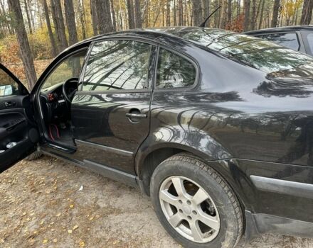 Чорний Фольксваген Пассат, об'ємом двигуна 1.8 л та пробігом 316 тис. км за 3800 $, фото 6 на Automoto.ua