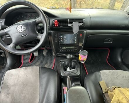 Чорний Фольксваген Пассат, об'ємом двигуна 1.8 л та пробігом 316 тис. км за 3800 $, фото 3 на Automoto.ua