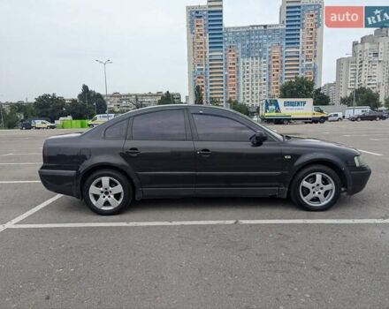 Чорний Фольксваген Пассат, об'ємом двигуна 1.8 л та пробігом 140 тис. км за 3500 $, фото 2 на Automoto.ua