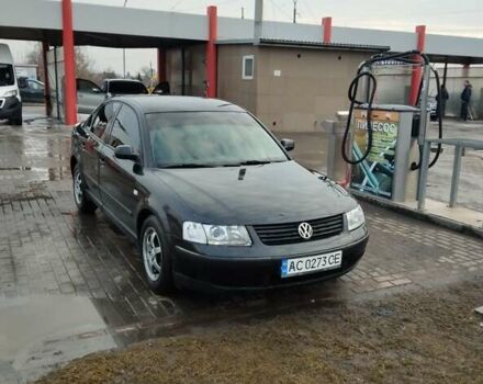 Черный Фольксваген Пассат, объемом двигателя 1.9 л и пробегом 340 тыс. км за 3700 $, фото 1 на Automoto.ua