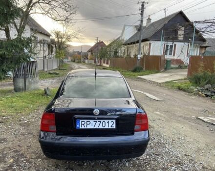 Черный Фольксваген Пассат, объемом двигателя 0 л и пробегом 300 тыс. км за 1650 $, фото 11 на Automoto.ua