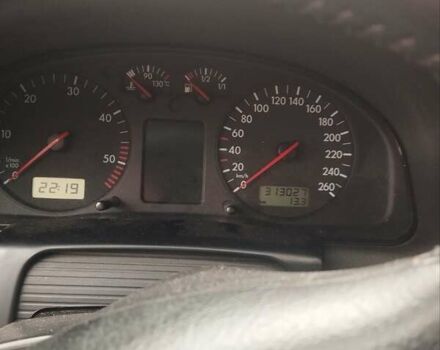 Чорний Фольксваген Пассат, об'ємом двигуна 2.5 л та пробігом 323 тис. км за 2100 $, фото 11 на Automoto.ua