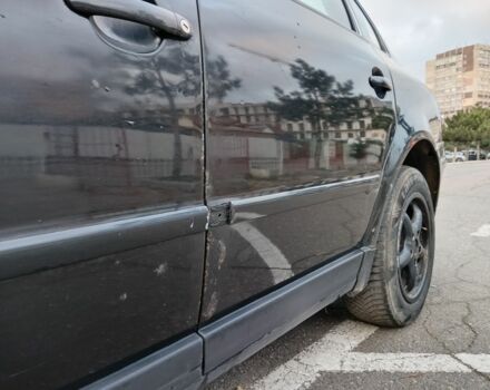 Черный Фольксваген Пассат, объемом двигателя 1.9 л и пробегом 406 тыс. км за 2650 $, фото 12 на Automoto.ua