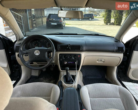 Черный Фольксваген Пассат, объемом двигателя 1.6 л и пробегом 249 тыс. км за 5100 $, фото 18 на Automoto.ua