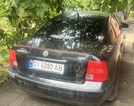 Черный Фольксваген Пассат, объемом двигателя 1.8 л и пробегом 460 тыс. км за 2600 $, фото 4 на Automoto.ua