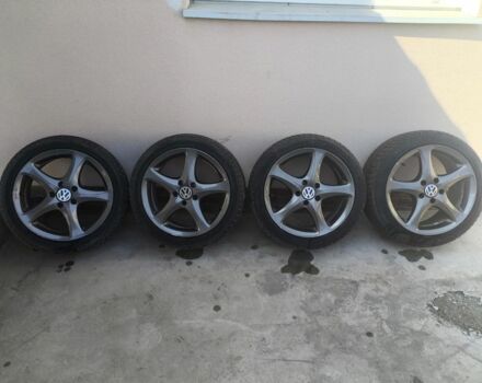 Черный Фольксваген Пассат, объемом двигателя 1.8 л и пробегом 435 тыс. км за 4300 $, фото 14 на Automoto.ua