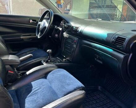 Черный Фольксваген Пассат, объемом двигателя 1.8 л и пробегом 270 тыс. км за 4250 $, фото 7 на Automoto.ua