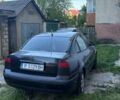 Черный Фольксваген Пассат, объемом двигателя 1 л и пробегом 300 тыс. км за 897 $, фото 2 на Automoto.ua