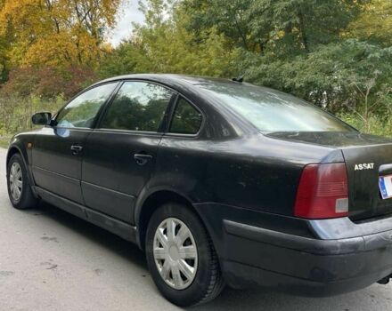 Черный Фольксваген Пассат, объемом двигателя 1.9 л и пробегом 1 тыс. км за 2000 $, фото 2 на Automoto.ua