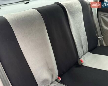 Чорний Фольксваген Пассат, об'ємом двигуна 1.78 л та пробігом 327 тис. км за 3900 $, фото 16 на Automoto.ua