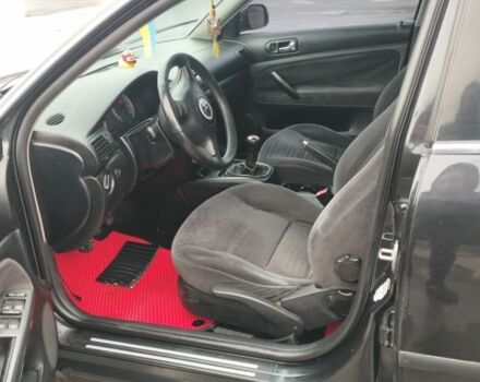 Чорний Фольксваген Пассат, об'ємом двигуна 1.9 л та пробігом 418 тис. км за 4300 $, фото 4 на Automoto.ua