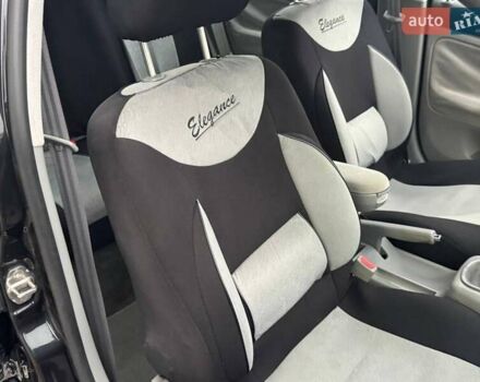 Чорний Фольксваген Пассат, об'ємом двигуна 1.78 л та пробігом 327 тис. км за 3900 $, фото 14 на Automoto.ua