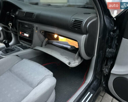 Черный Фольксваген Пассат, объемом двигателя 1.9 л и пробегом 409 тыс. км за 4650 $, фото 69 на Automoto.ua