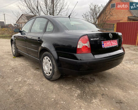 Черный Фольксваген Пассат, объемом двигателя 1.6 л и пробегом 230 тыс. км за 4850 $, фото 3 на Automoto.ua