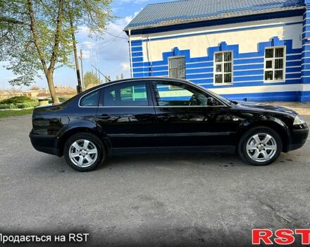 Черный Фольксваген Пассат, объемом двигателя 1.6 л и пробегом 140 тыс. км за 5700 $, фото 4 на Automoto.ua