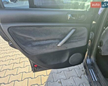 Черный Фольксваген Пассат, объемом двигателя 2.77 л и пробегом 342 тыс. км за 3500 $, фото 16 на Automoto.ua