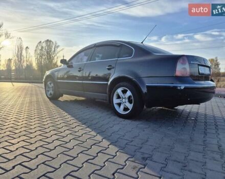 Черный Фольксваген Пассат, объемом двигателя 2.77 л и пробегом 342 тыс. км за 3500 $, фото 4 на Automoto.ua