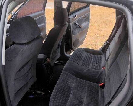 Черный Фольксваген Пассат, объемом двигателя 1.6 л и пробегом 340 тыс. км за 3500 $, фото 7 на Automoto.ua