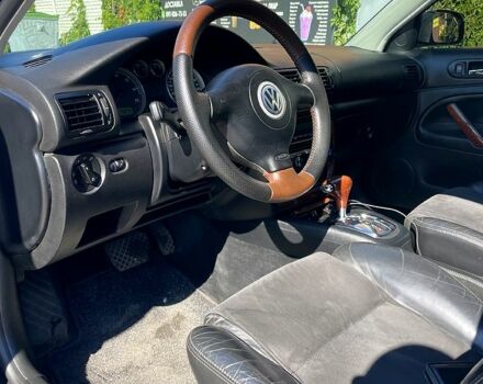 Чорний Фольксваген Пассат, об'ємом двигуна 2.8 л та пробігом 308 тис. км за 4300 $, фото 2 на Automoto.ua