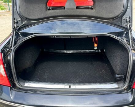 Черный Фольксваген Пассат, объемом двигателя 1.8 л и пробегом 369 тыс. км за 4200 $, фото 3 на Automoto.ua