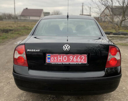 Черный Фольксваген Пассат, объемом двигателя 1.6 л и пробегом 230 тыс. км за 4850 $, фото 5 на Automoto.ua