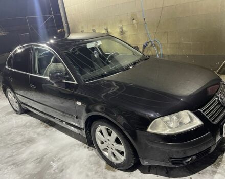 Черный Фольксваген Пассат, объемом двигателя 1.6 л и пробегом 395 тыс. км за 3800 $, фото 1 на Automoto.ua
