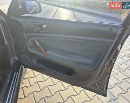 Черный Фольксваген Пассат, объемом двигателя 2.77 л и пробегом 342 тыс. км за 3500 $, фото 22 на Automoto.ua